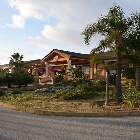Hotel Villa Peretti Gela Luaran gambar