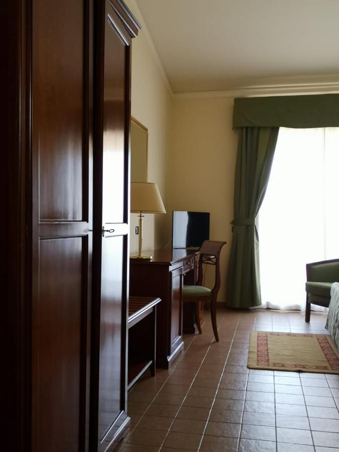 Hotel Villa Peretti Gela Luaran gambar