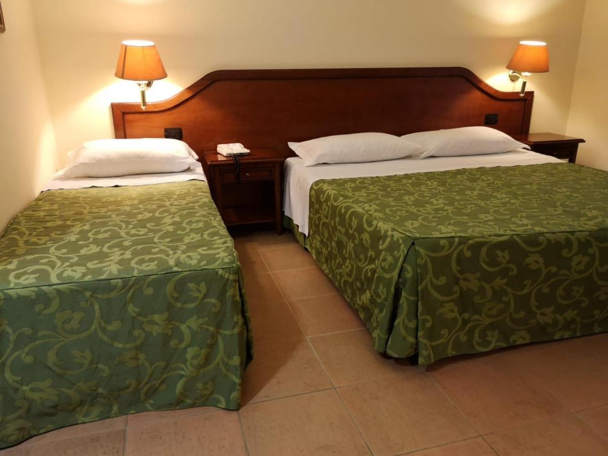 Hotel Villa Peretti Gela Luaran gambar